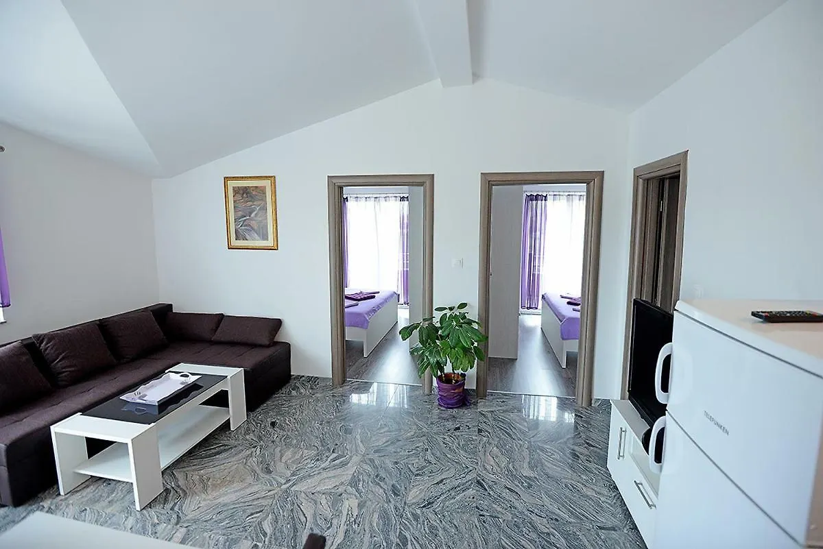 Apartment Mario Pula Kroatien